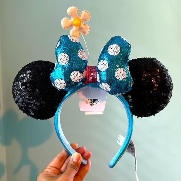 Disney Minnie Ears Headband - Picture 1 of 2